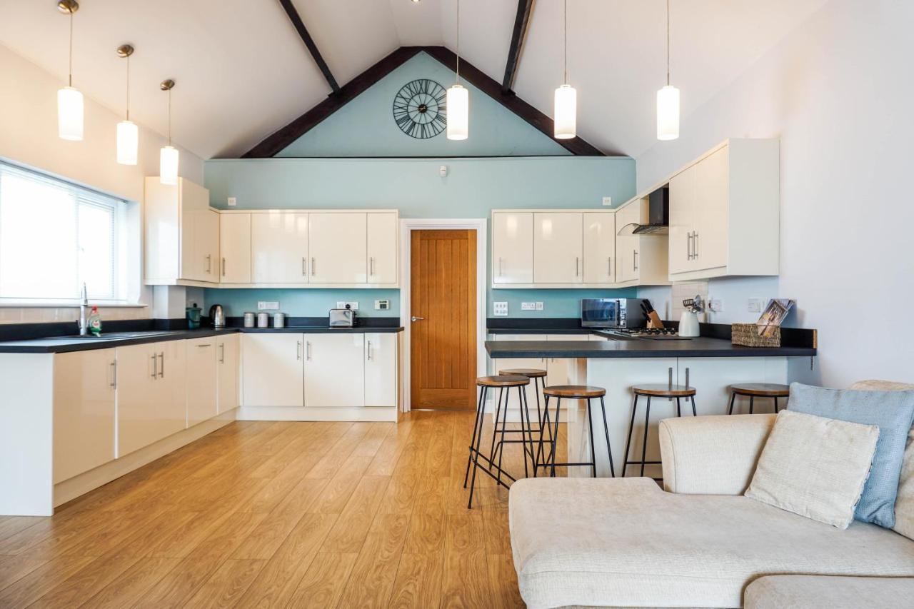 The Beach House - Fully Refurbed March 2024 Oystermouth 外观 照片